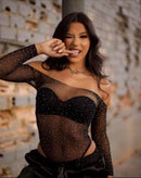 Brillo Eterno: El Body Perlado que Transforma tu Estilo